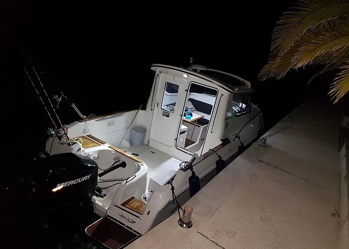 Pansion Marco Polo Petrcane