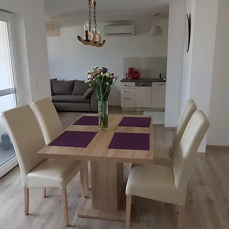 Pansion Marco Polo Petrčane