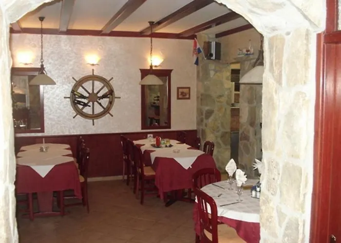 Pansion Marco Polo Petrčane