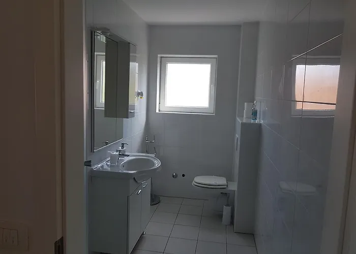 Pansion Marco Polo 3* Petrčane